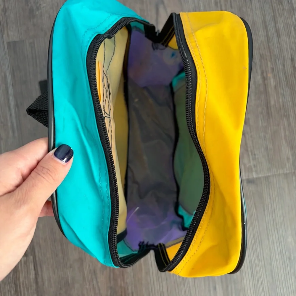 VINTAGE KIDS WINNIE THE POOH PIGLET BOOK BAG BACKPACK SMALL 12”X9” - Picture 8 of 9